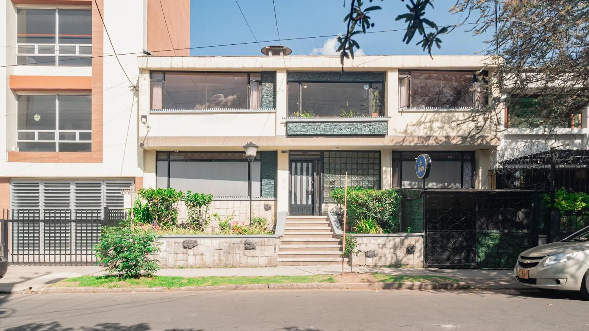 Innovar Casa Hostal Bogotá Colombia