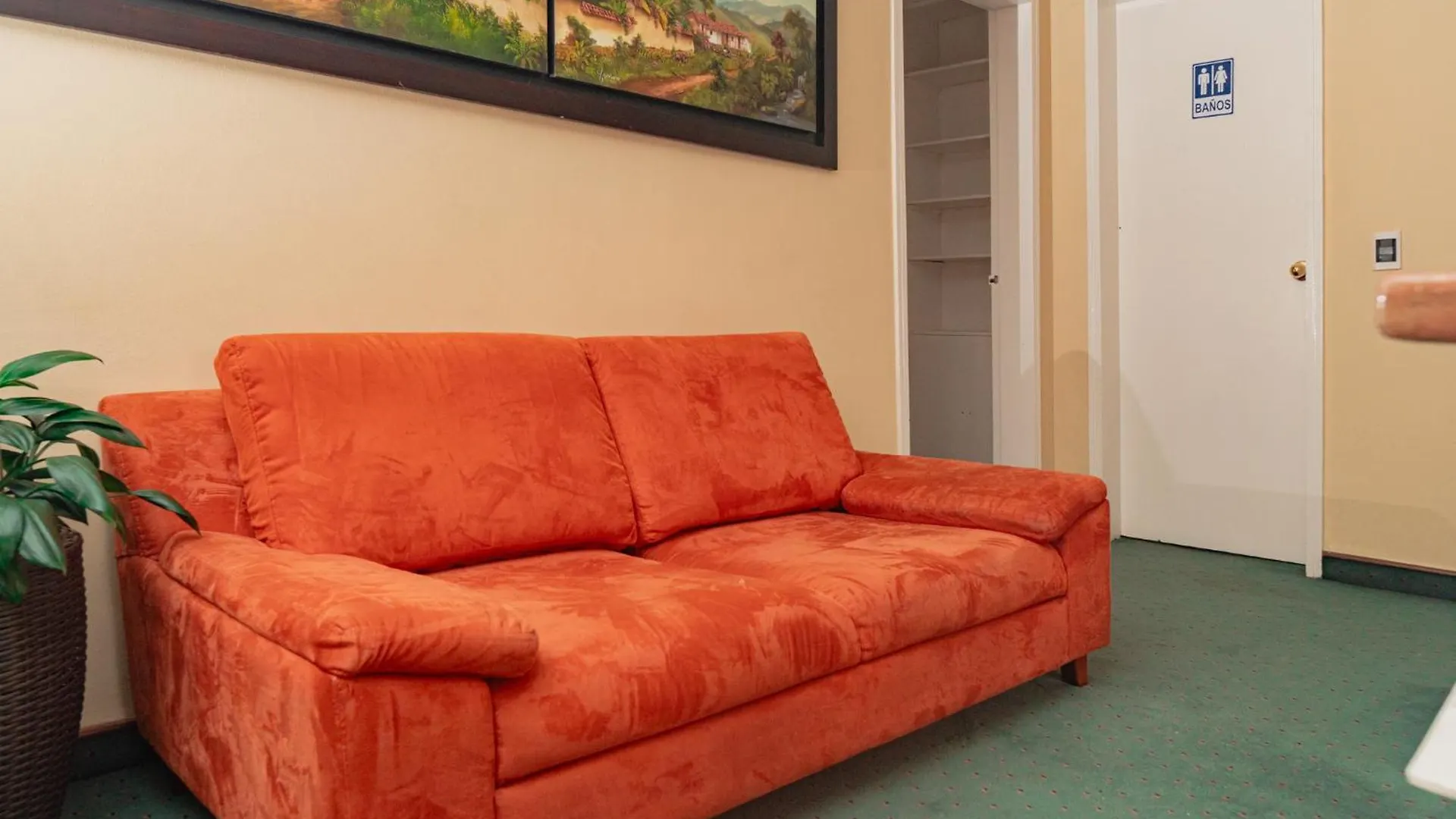 Innovar Casa Hostal Bogota Guest house