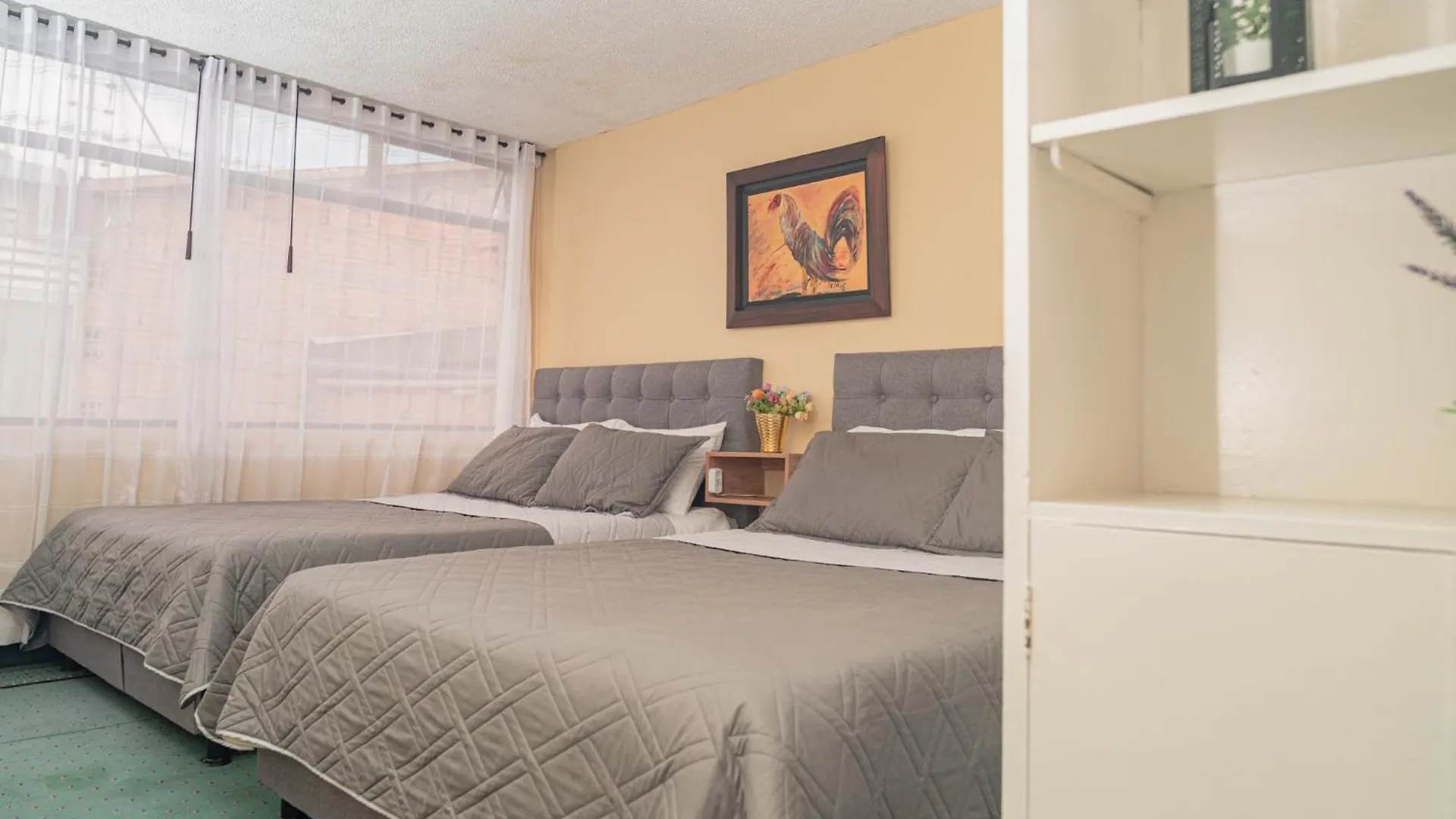 Innovar Casa Hostal Bogota Guest house